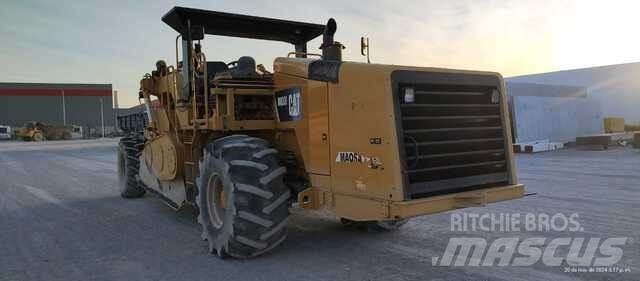CAT RM300 Hjullaster til komprimering