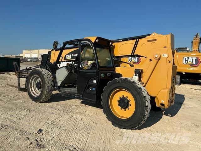 CAT TL642D Teleskoplastere