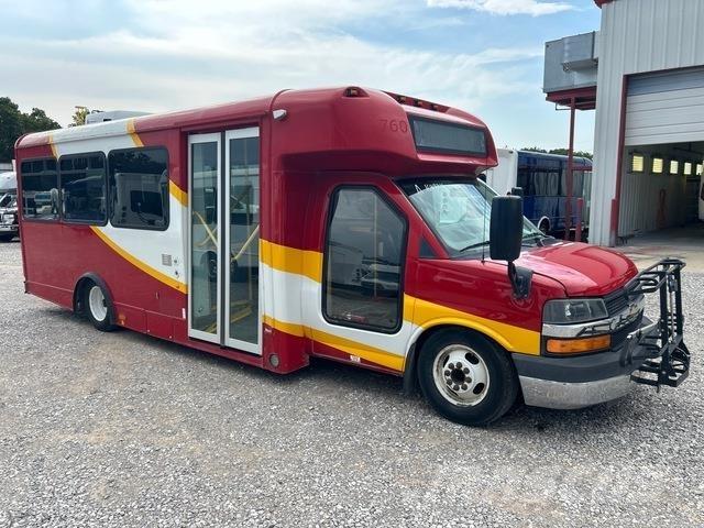 Chevrolet 4500 Minibusser