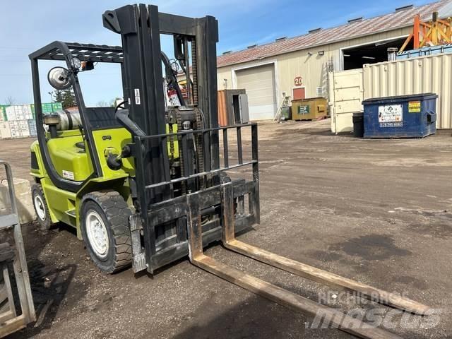 Clark CMP40L Anlegg - Annet
