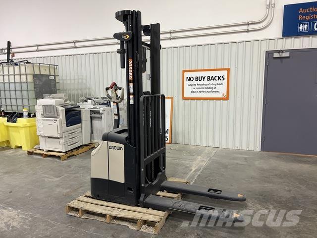 Crown ES 4000 Stablere