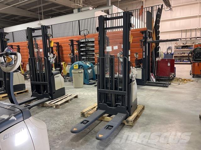 Crown ES 4000 Stablere