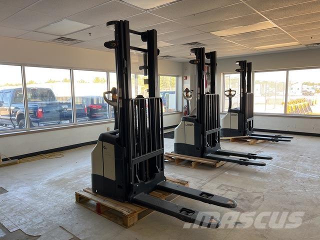 Crown ES 4000 Stablere