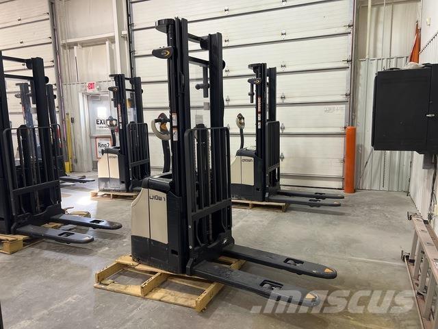 Crown ES 4000 Stablere