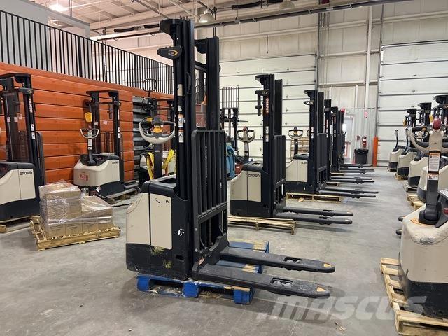 Crown ES 4000 Stablere