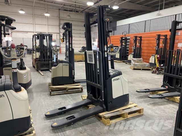 Crown ES 4000 Stablere