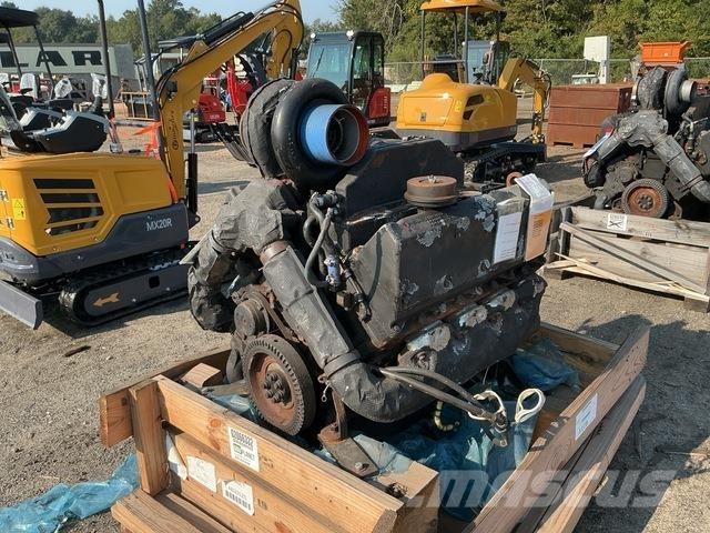 Cummins V903 Motorer
