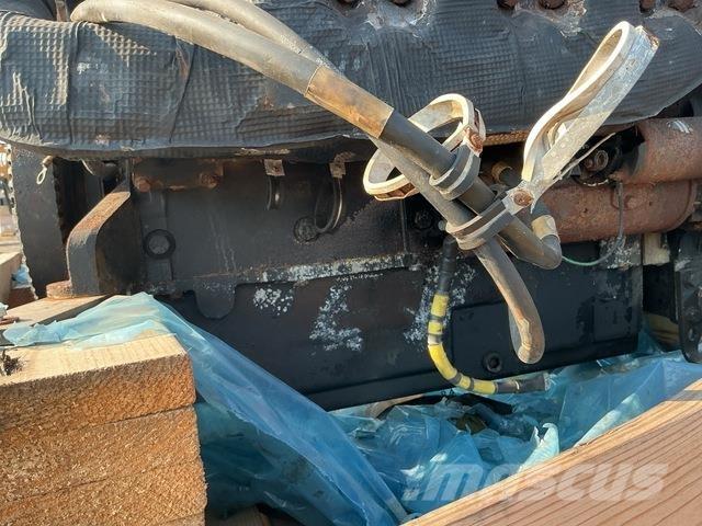 Cummins V903 Motorer