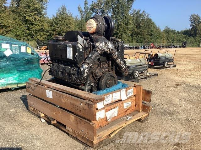 Cummins V903 Motorer