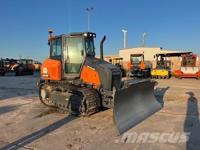 Develon DD100 Dozere Beltegående