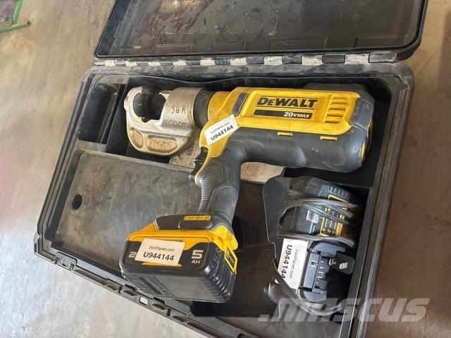 DeWalt DCE300 Anlegg - Annet