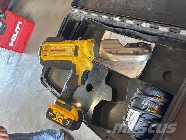 DeWalt DCE300 Anlegg - Annet