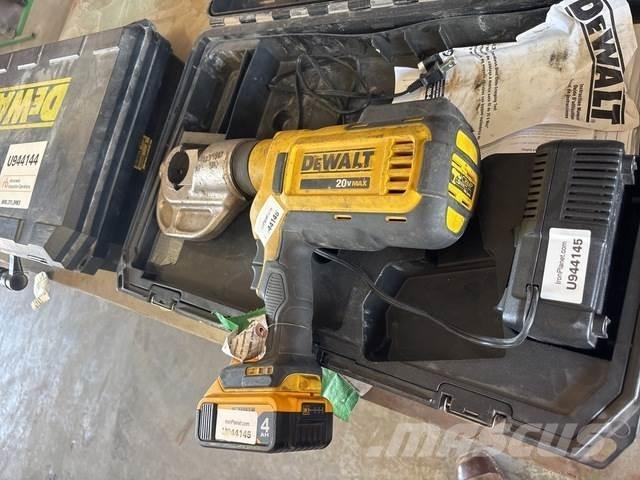 DeWalt DCE300 Anlegg - Annet