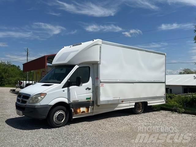 Dodge Sprinter Lette lastebiler