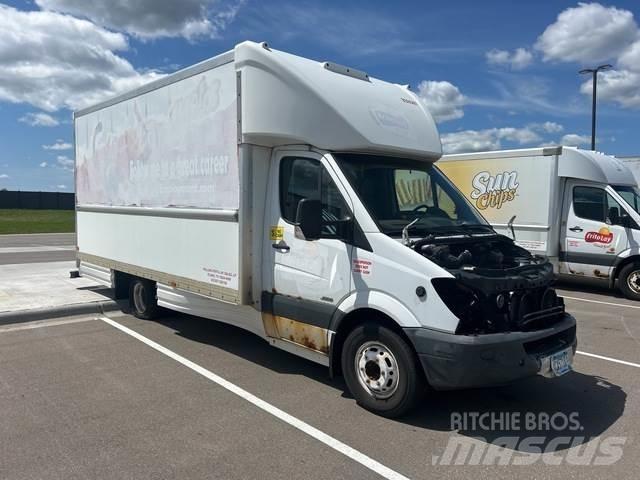 Dodge Sprinter Lette lastebiler