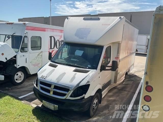 Dodge Sprinter Lette lastebiler