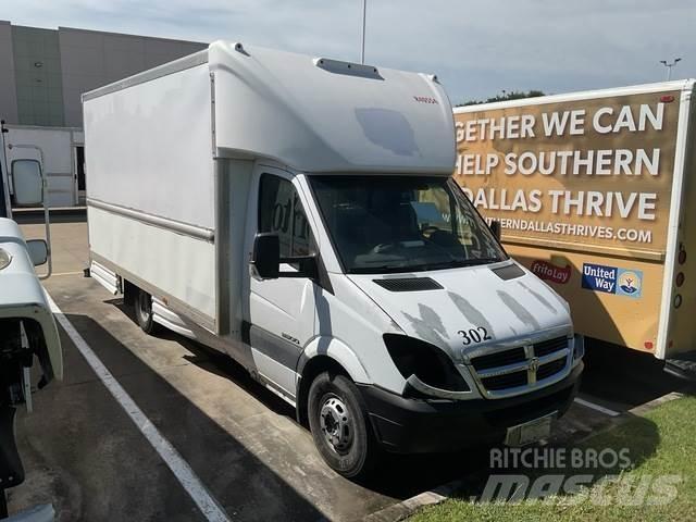 Dodge Sprinter Lette lastebiler