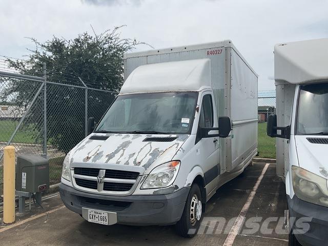 Dodge Sprinter Lette lastebiler