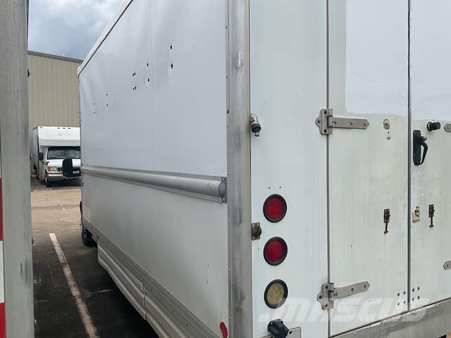 Dodge Sprinter Lette lastebiler