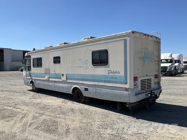  Dolphin 34D Bobil og campingvogn