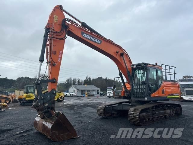 Doosan DX225LC Beltegraver