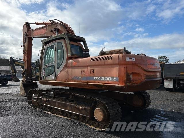 Doosan DX300LC Beltegraver