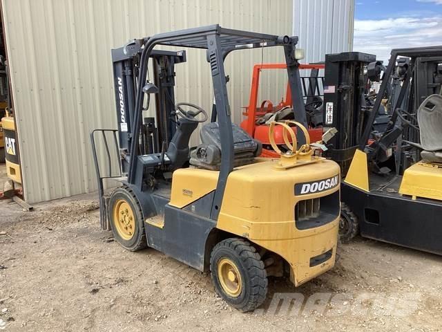Doosan G25P-3 Anlegg - Annet