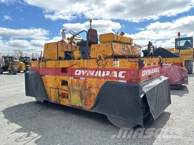 Dynapac CP221 Gummihjulsvalser