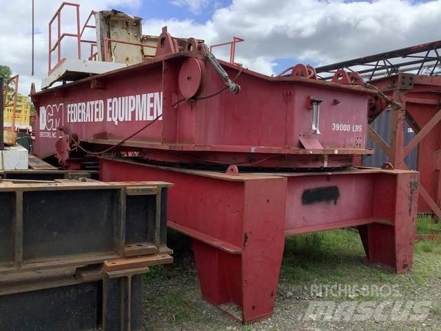  Favco STD-1500 Bygge- og tårnkraner