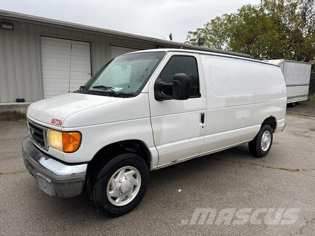 Ford E-150 Varebiler