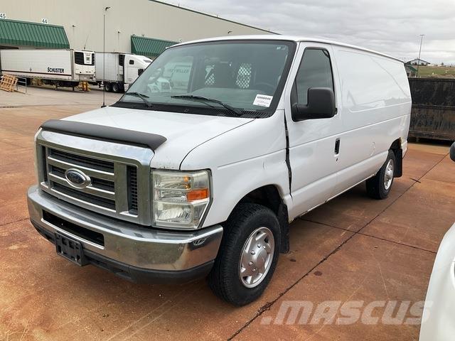Ford E-150 Varebiler