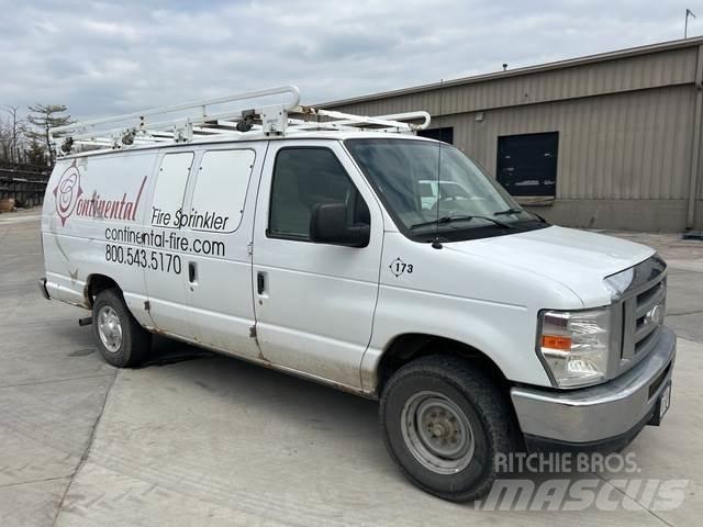 Ford E-250 Varebiler