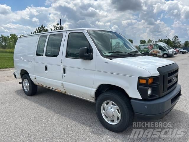 Ford E-250 Varebiler