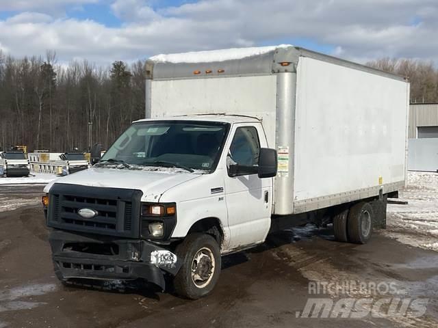 Ford E-350 Skapbiler