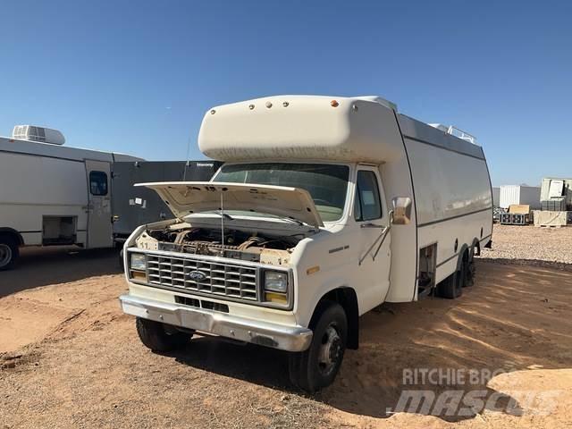 Ford E-350 Varebiler