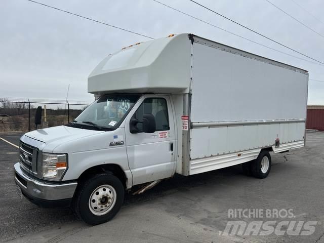 Ford E-350 Skapbiler