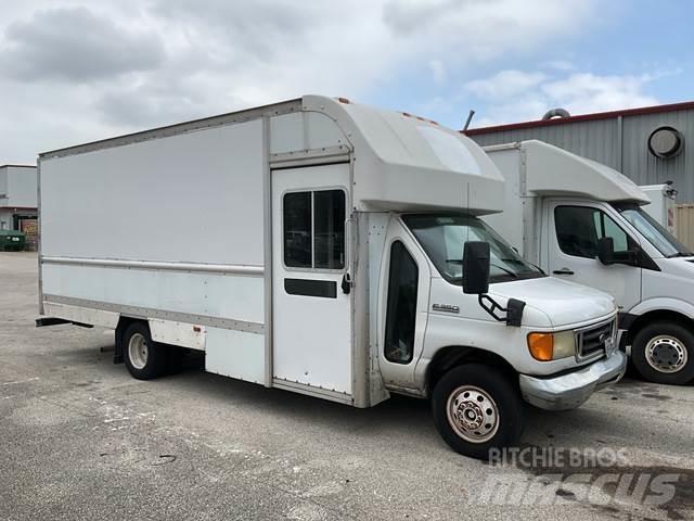Ford E-350 Varebiler