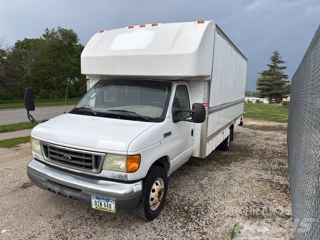 Ford E-350 Skapbiler