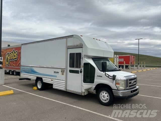 Ford E-350 Skapbiler