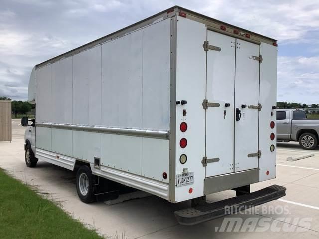 Ford E-350 Skapbiler