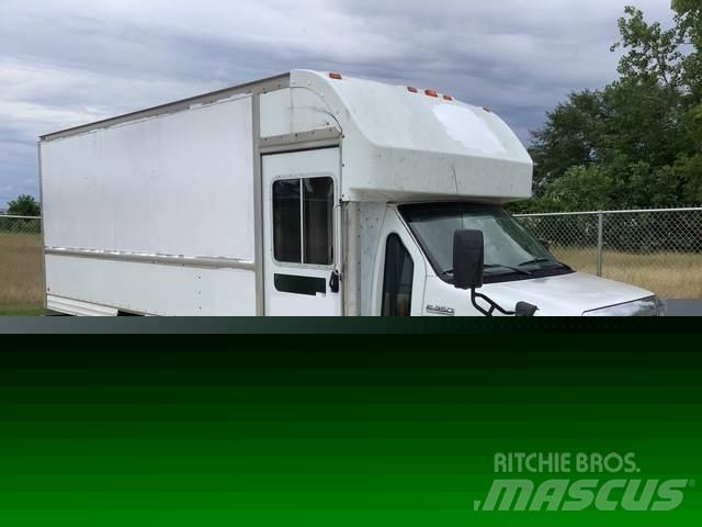 Ford E-350 Skapbiler