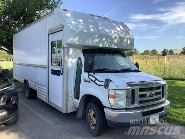 Ford E-350 Lette lastebiler