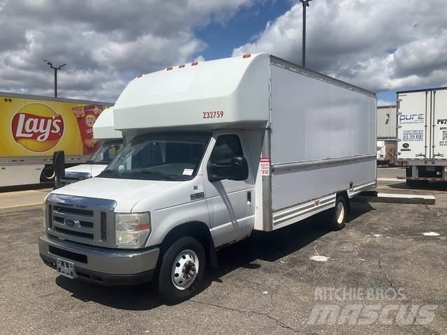 Ford E-350 Skapbiler