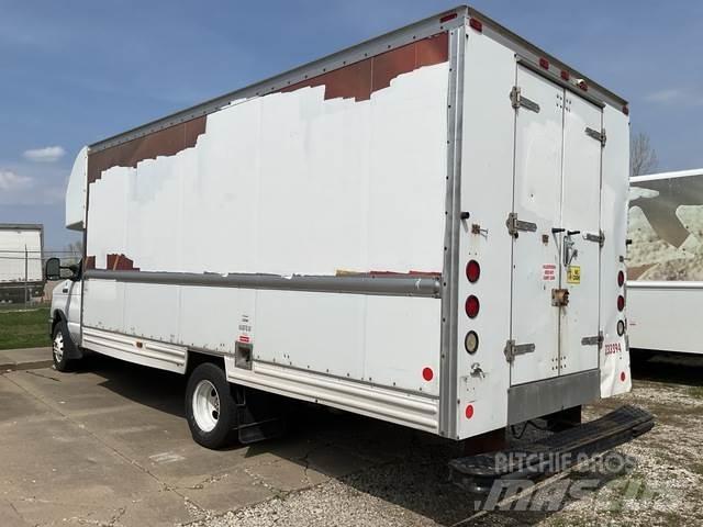 Ford E-350 Skapbiler