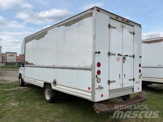 Ford E-350 Skapbiler