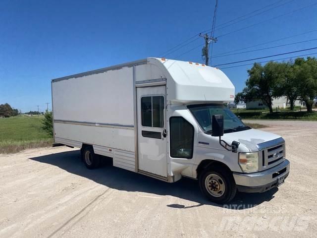 Ford E-350 Lette lastebiler