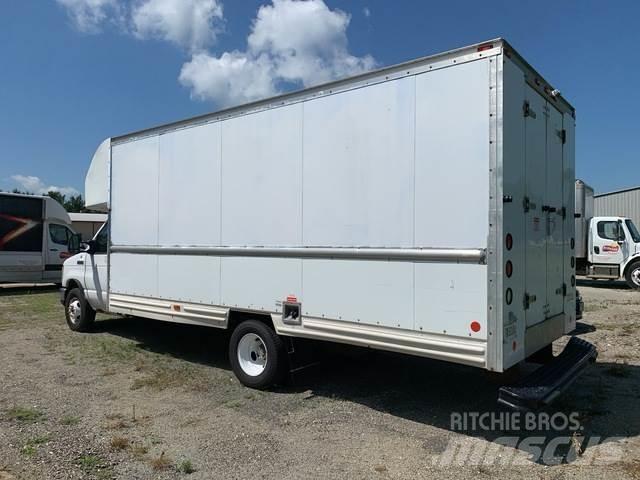 Ford E-350 Skapbiler