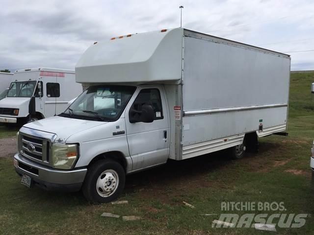 Ford E-350 Skapbiler