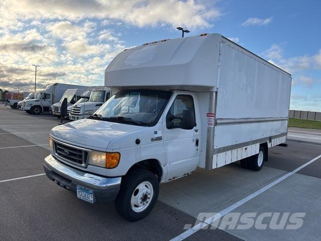 Ford E-350 Skapbiler
