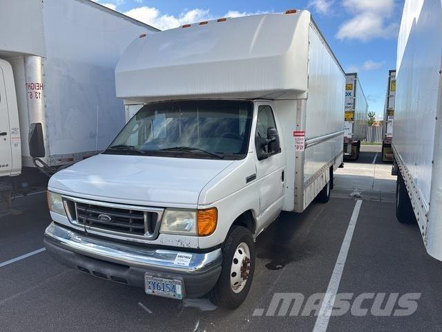 Ford E-350 Lette lastebiler